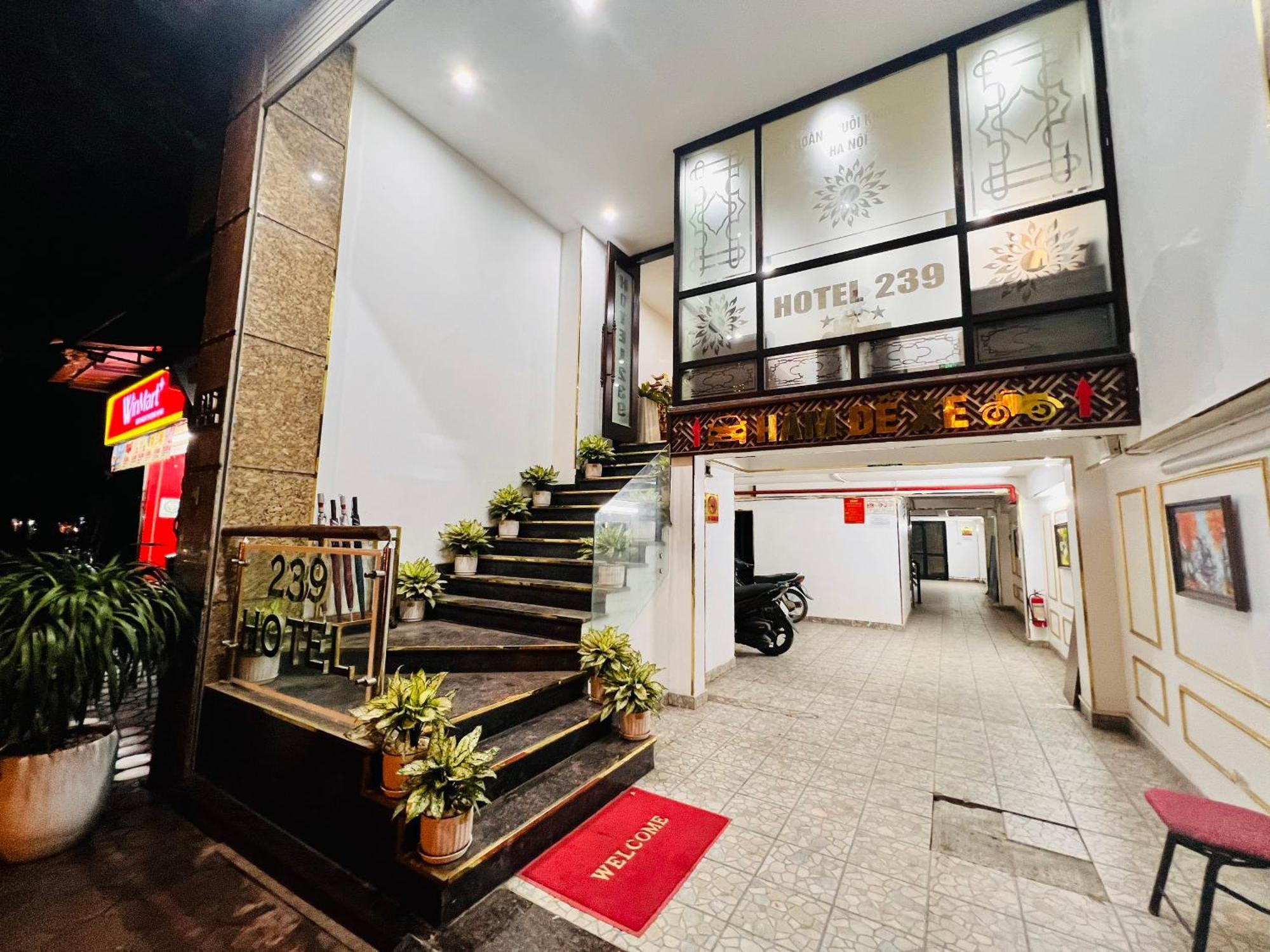 Khach San 239 Hotel Hanoi Bagian luar foto