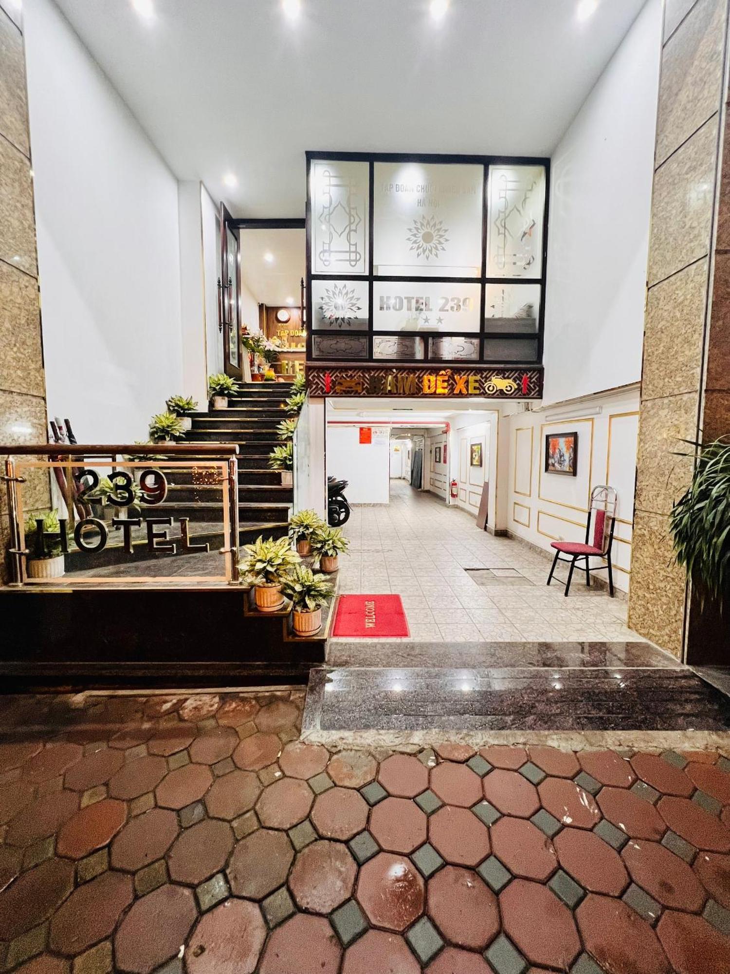 Khach San 239 Hotel Hanoi Bagian luar foto
