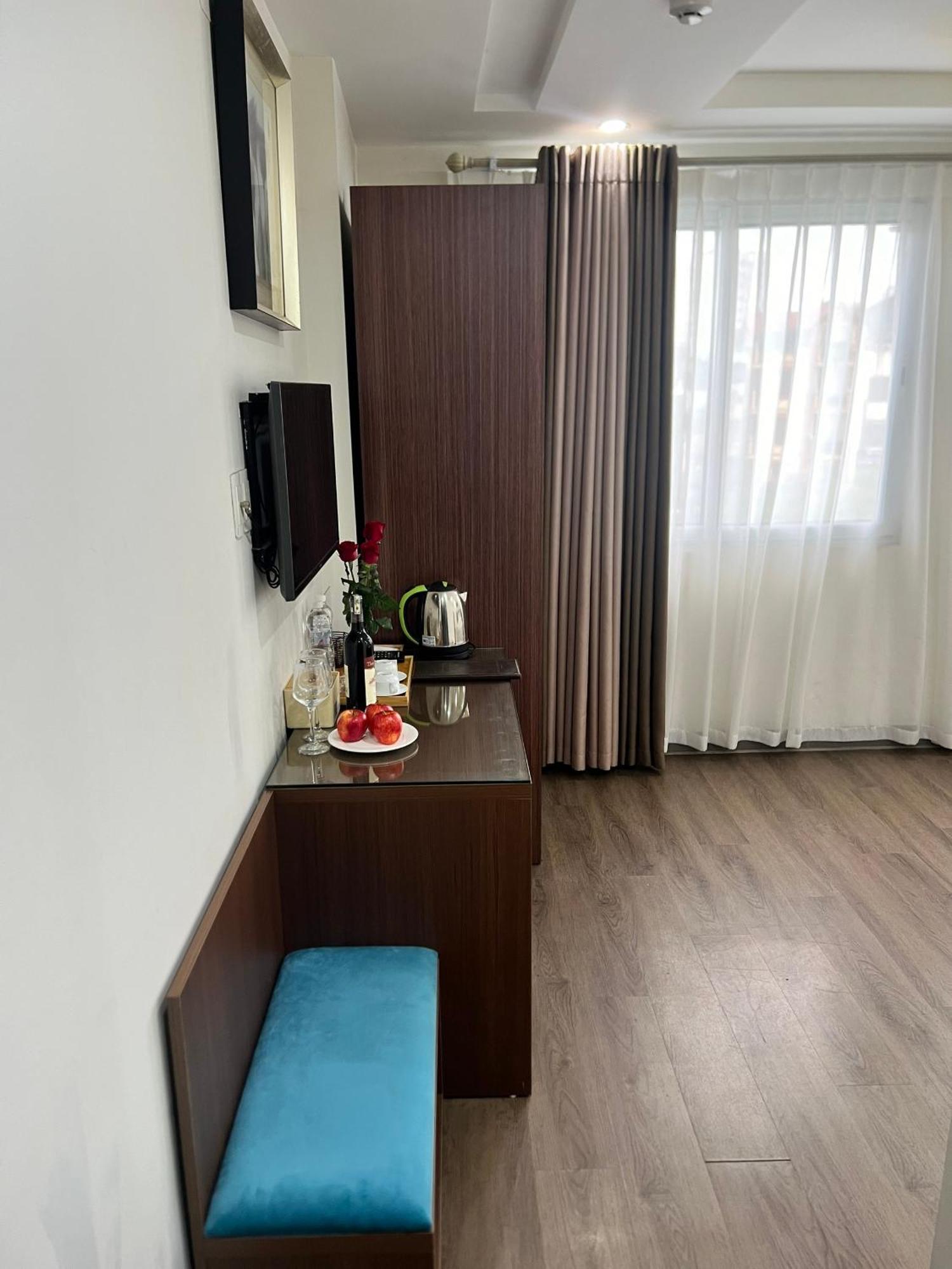 Khach San 239 Hotel Hanoi Bagian luar foto