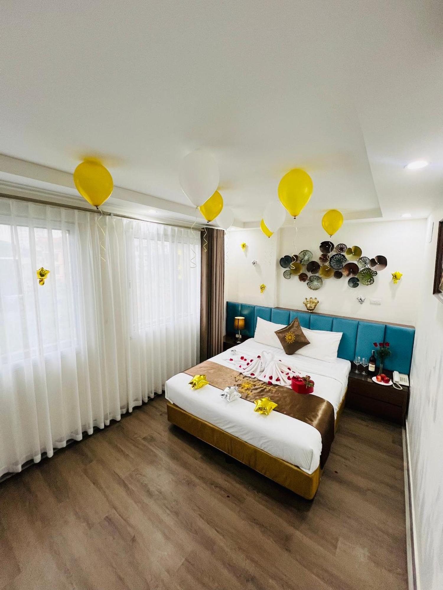 Khach San 239 Hotel Hanoi Bagian luar foto